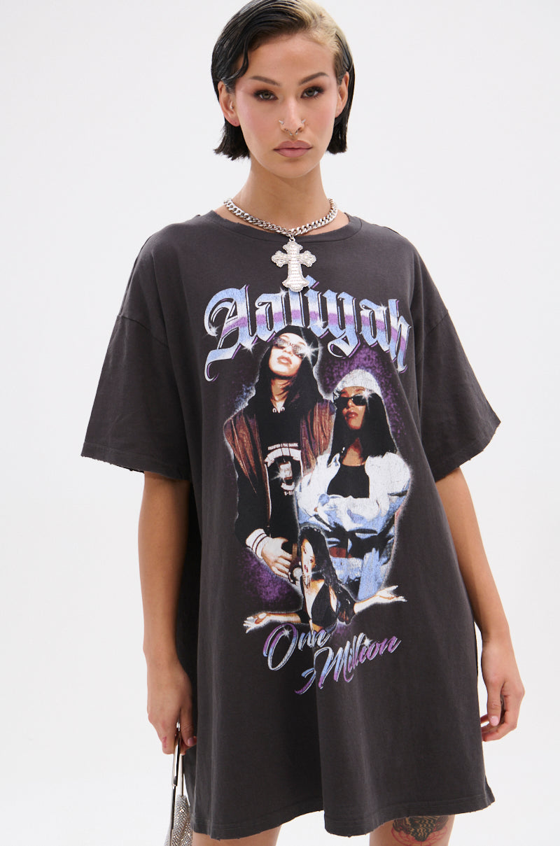 AALIYAH FOREVER GRAPHIC TSHIRT DRESS
