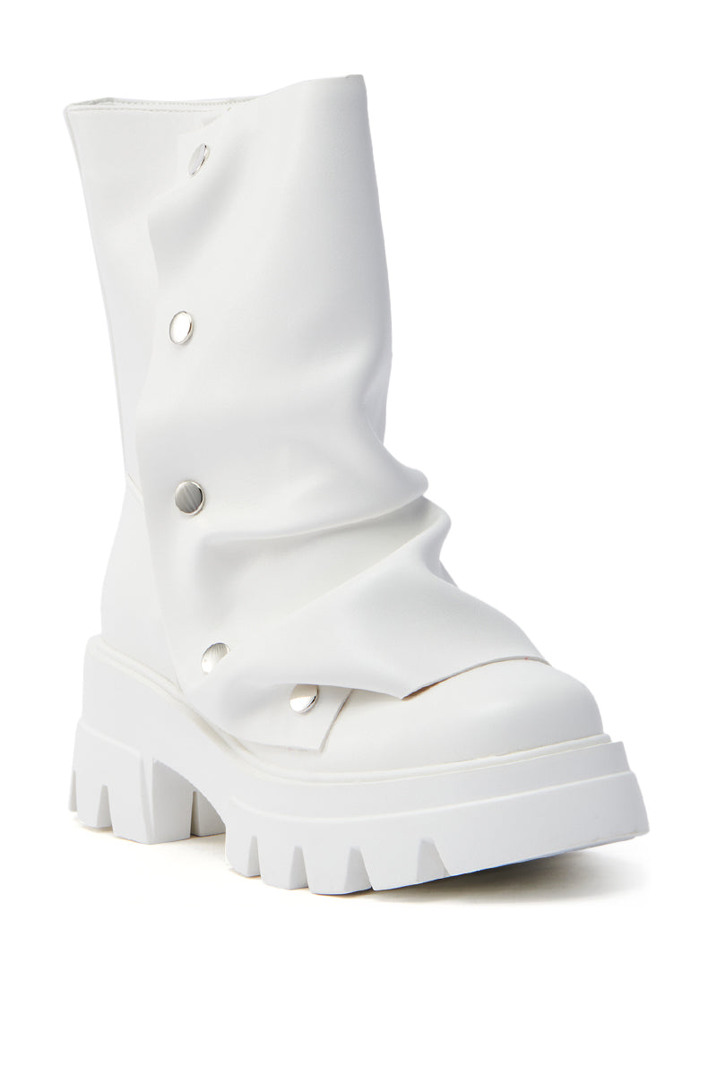 AZALEA WANG BHARTI WHITE SNAP BOOTIE