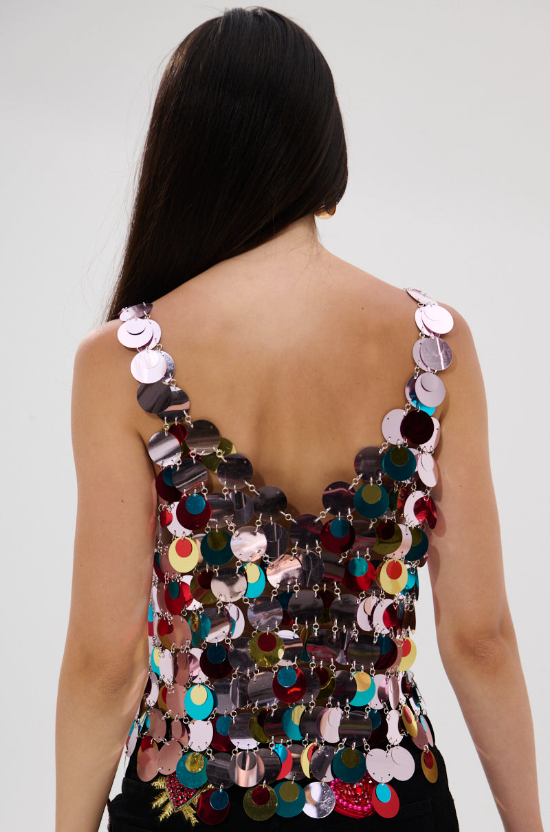 DANCING QUEEN EMBELLISHED TOP
