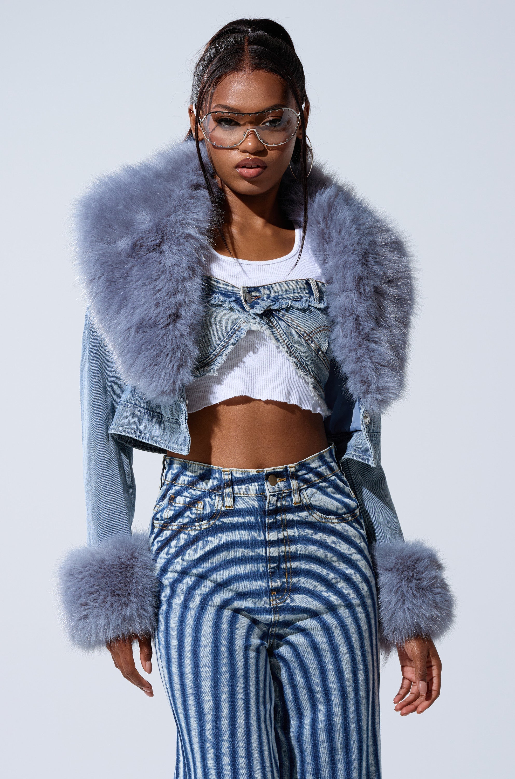 GISELE CROP DENIM BLAZER