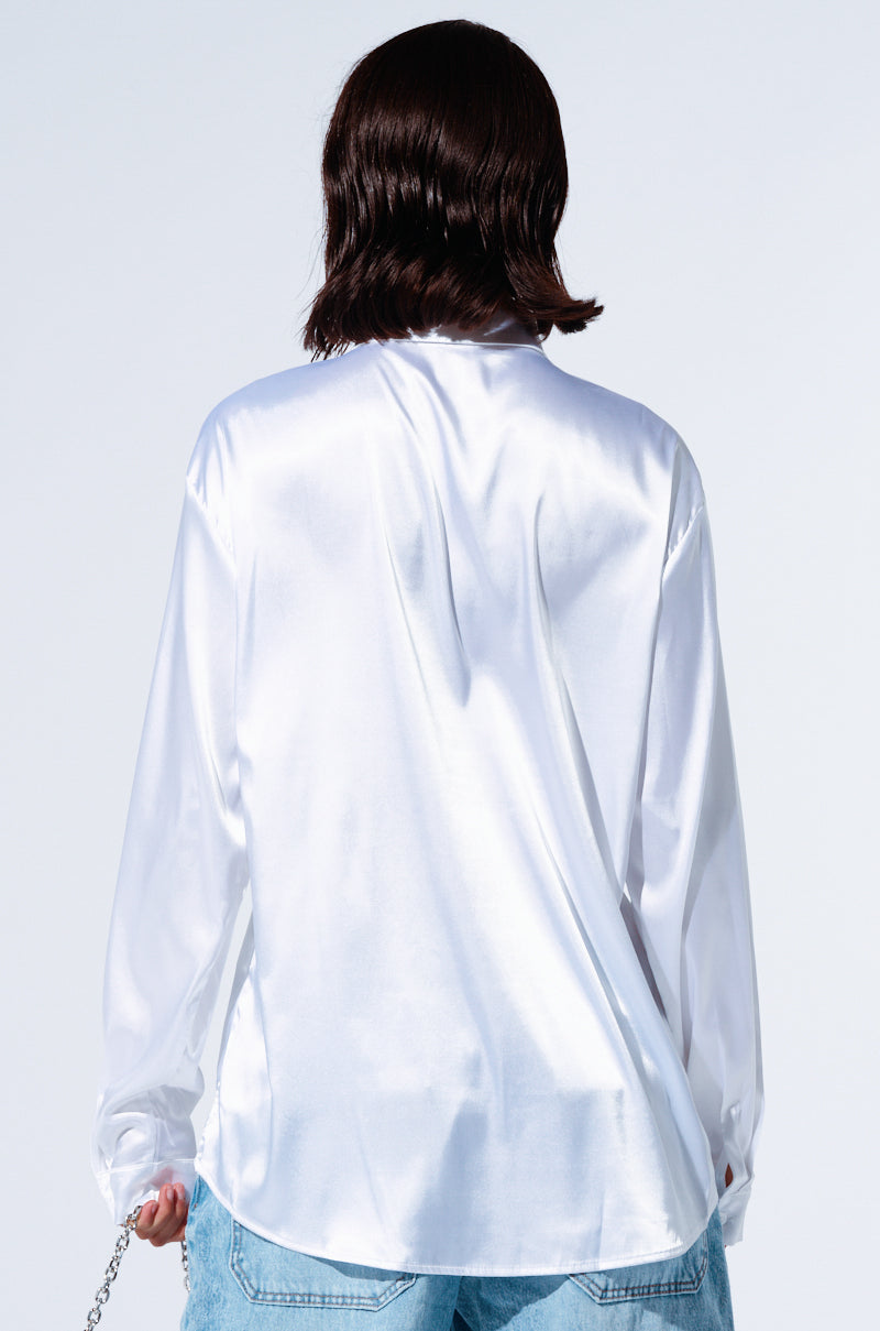 DIAMOND BRIGHT BUTTON DOWN SATIN BLOUSE