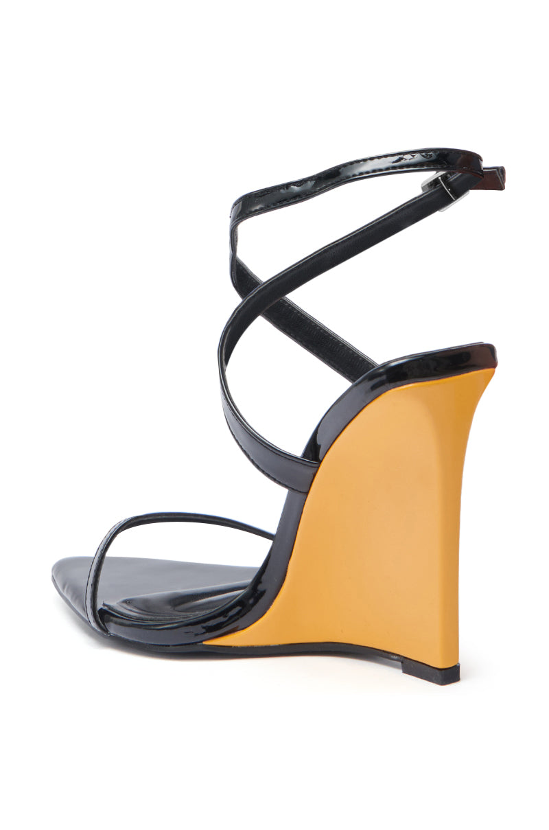 AZALEA WANG SEUNG BLACK COLOR BLOCKED HEEL WEDGE SANDAL