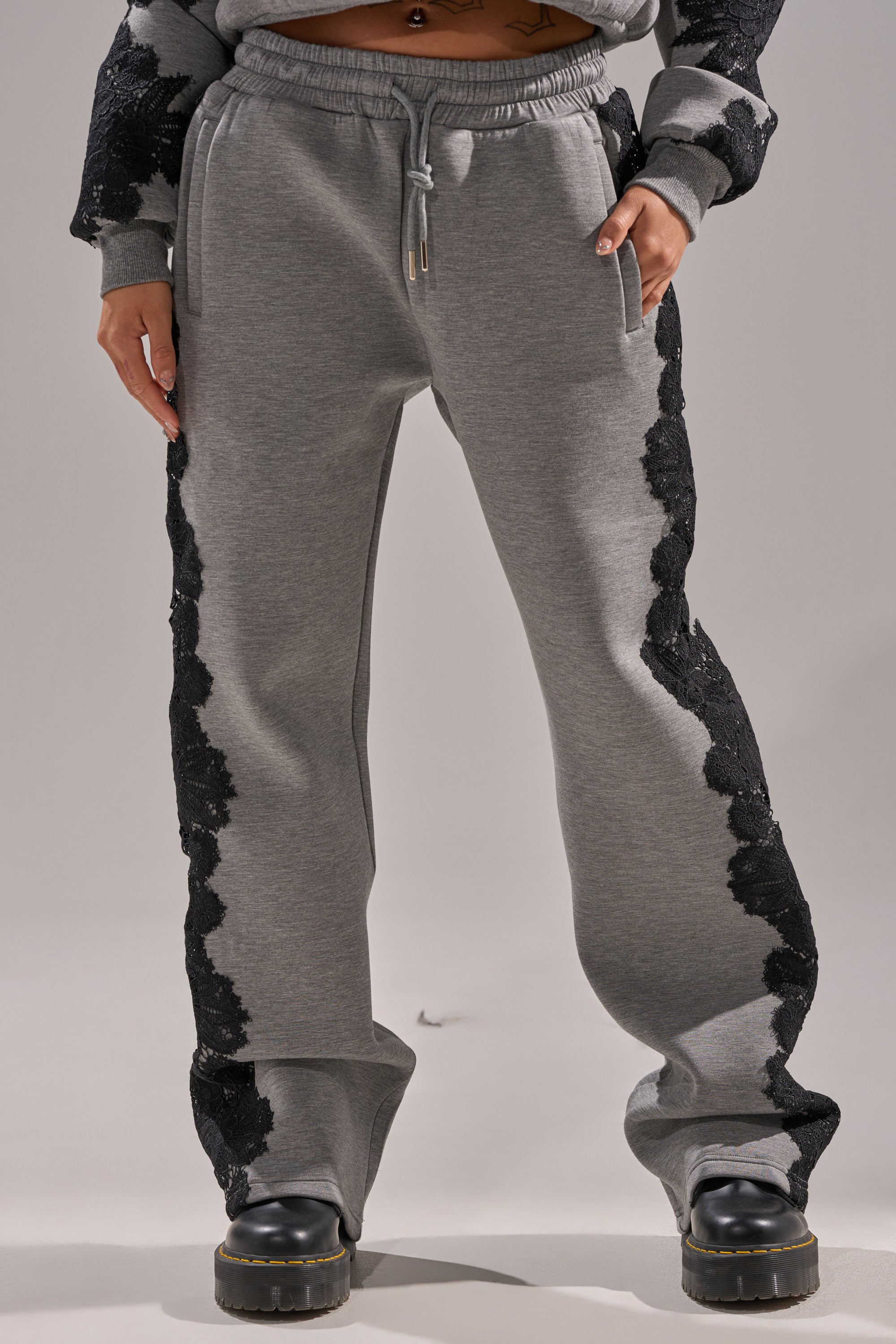 RAQUEL STRAIGHT JOGGER PANT