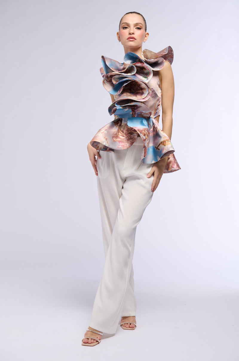 ANGEL WAYS SILKY SLEEVELESS PEPLUM BLOUSE