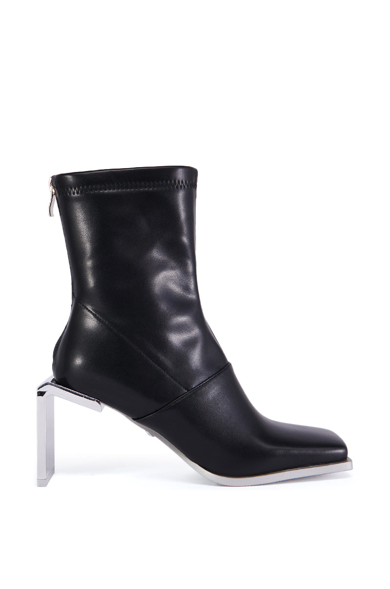 AZALEA WANG ANANT BLACK METAL OUTSOLE BOOTIE