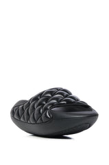 EGOMAR QUILTED DESIGN SLIP ON SANDAL IN BLACK